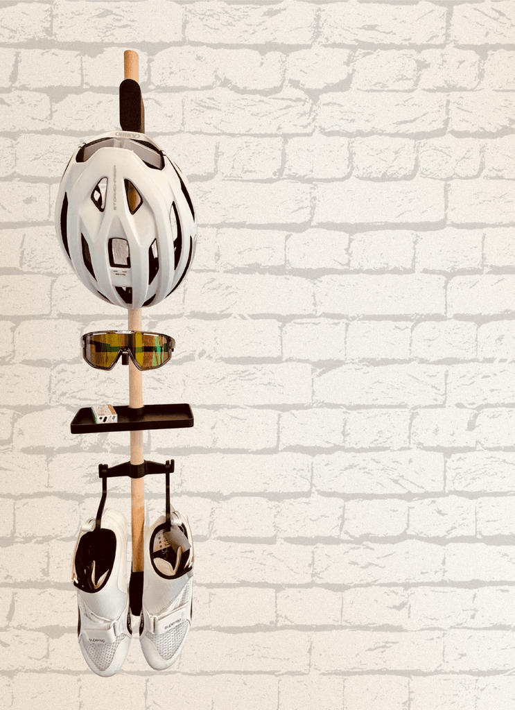 Bike Gear Rack Premium Design Wandhalter für Fahrrad Essentials - MAXIMUM BIKESBike Gear Rack Premium Design Wandhalter für Fahrrad Essentials